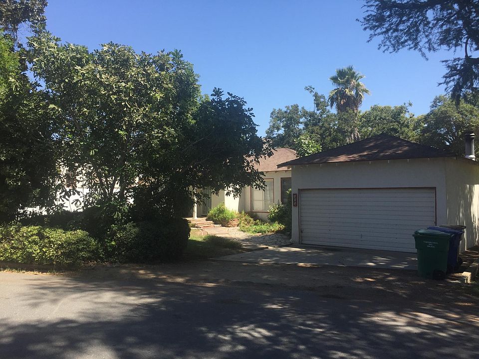 1st image of 505 Hillcrest Dr