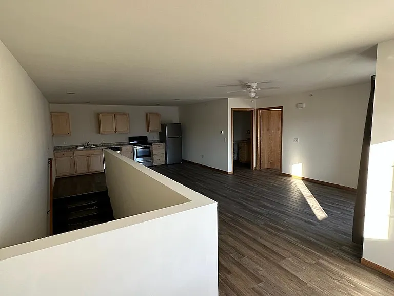 126 S Dousman St — Photo 10