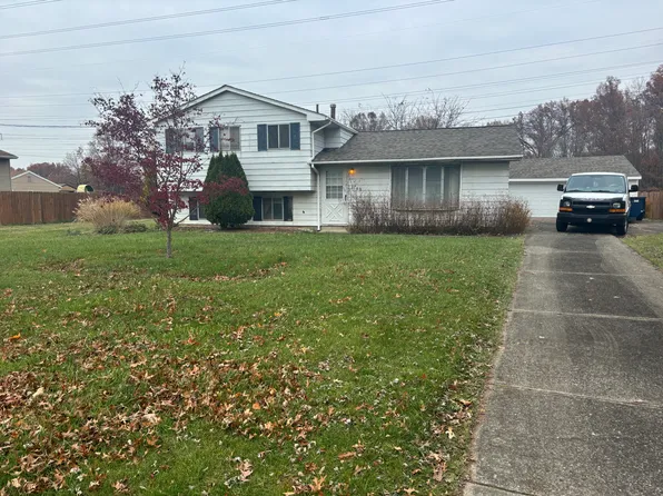 34748 Deborah Dr, North Ridgeville, OH 44039
