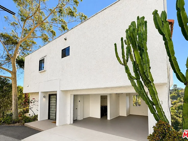 2013 Cyprean Dr — Photo 3