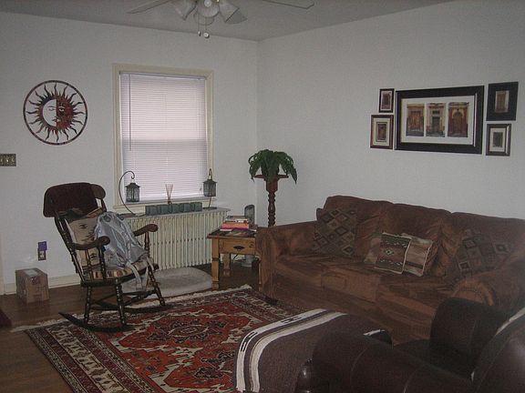 4th image of 513 N West St