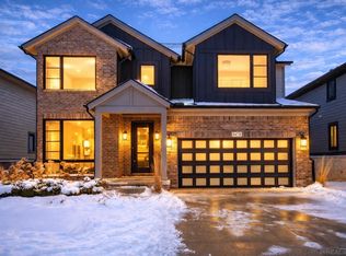 54778 Camden Ct, Shelby Township, MI