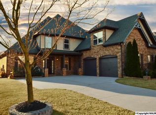 108 Misty River Ln SW, Huntsville, AL 35824