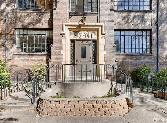 4th image of 1060 N Washington St APT 101