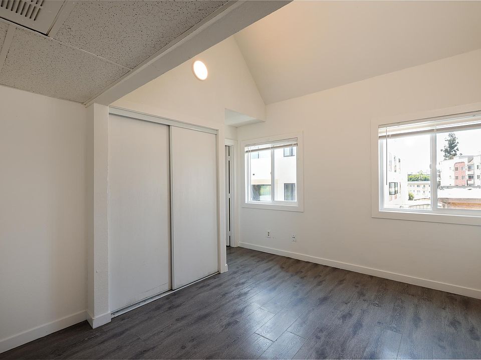 1st image of 321 S Occidental Blvd #214