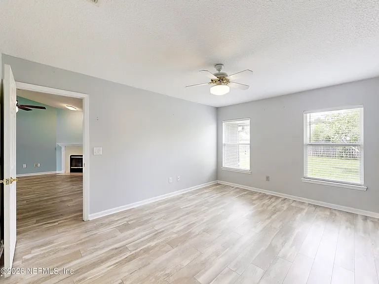 2084 Frogmore Dr — Photo 30