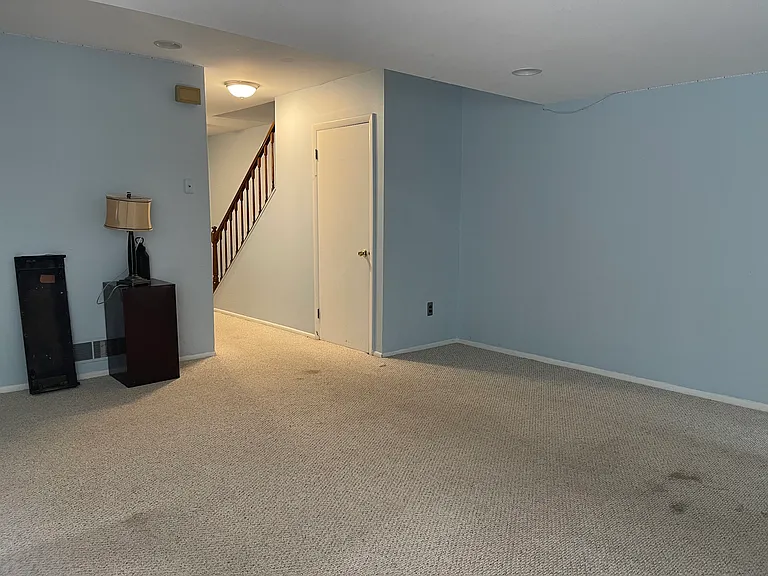 13 Cartier Ct — Photo 16