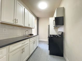 264 Palisade Ave #1B, Jersey City, NJ 07307