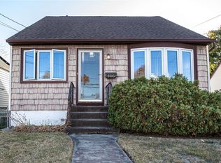 146 Washington Ave, Valley Stream, NY 11580