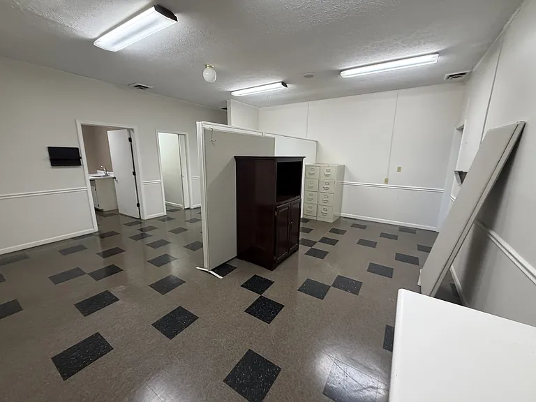 319 Cathedral Mnr #1 — Photo 18