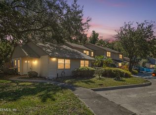 8147 Plaza Gate Ln, Jacksonville, FL 32217