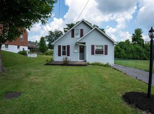 481 Meridan St, Morgantown, WV 26505