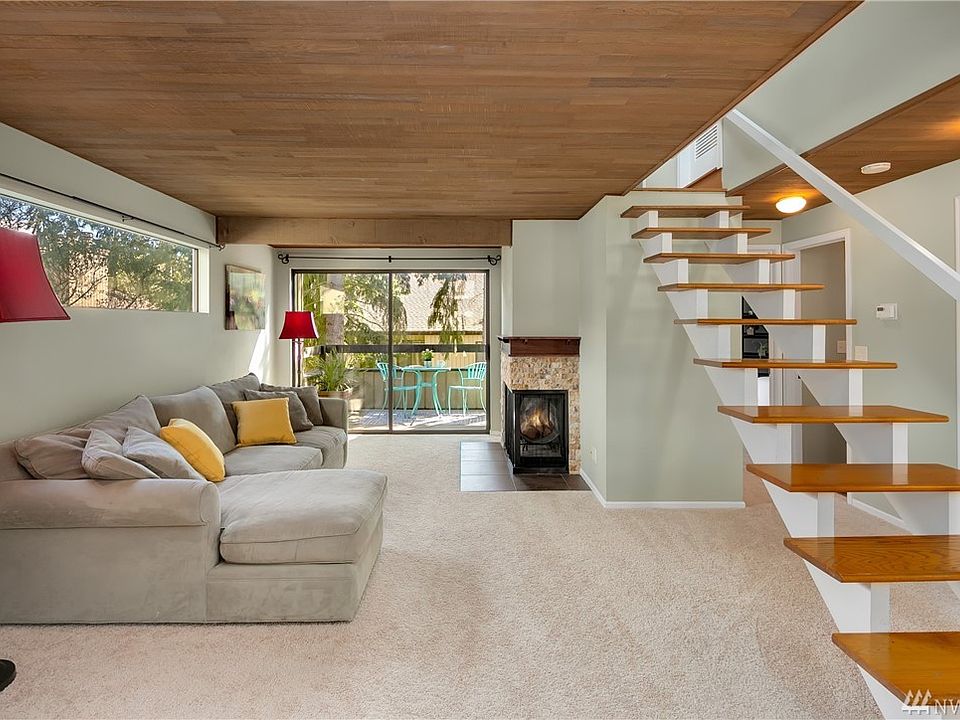 1st image of 10905 NE 35th Pl #20-2