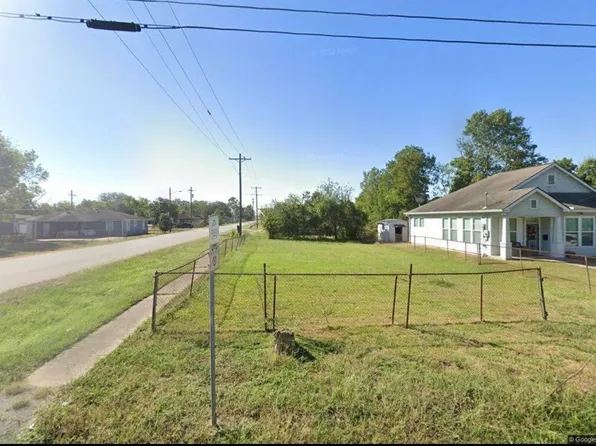 3205 Euclid Ave W, Beaumont, TX 77705