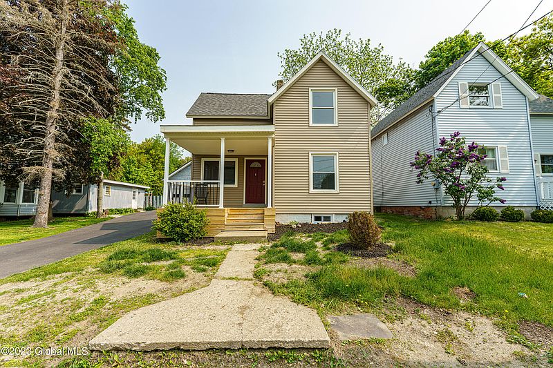 2nd image of 5 Kemp Avenue
