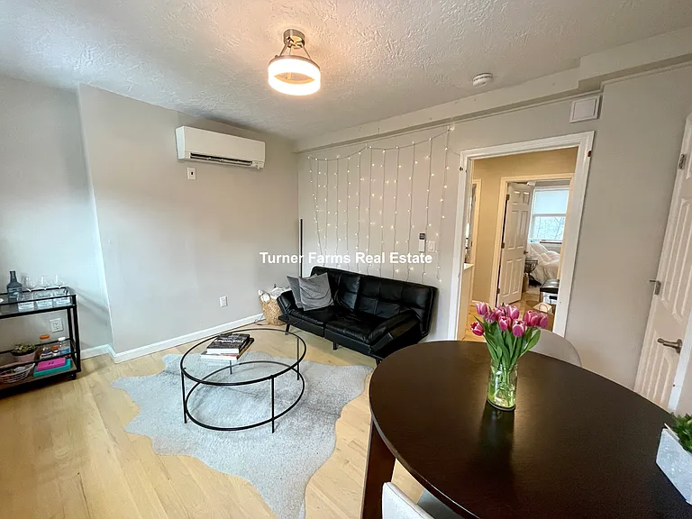 93 Hudson St #3 — Photo 6