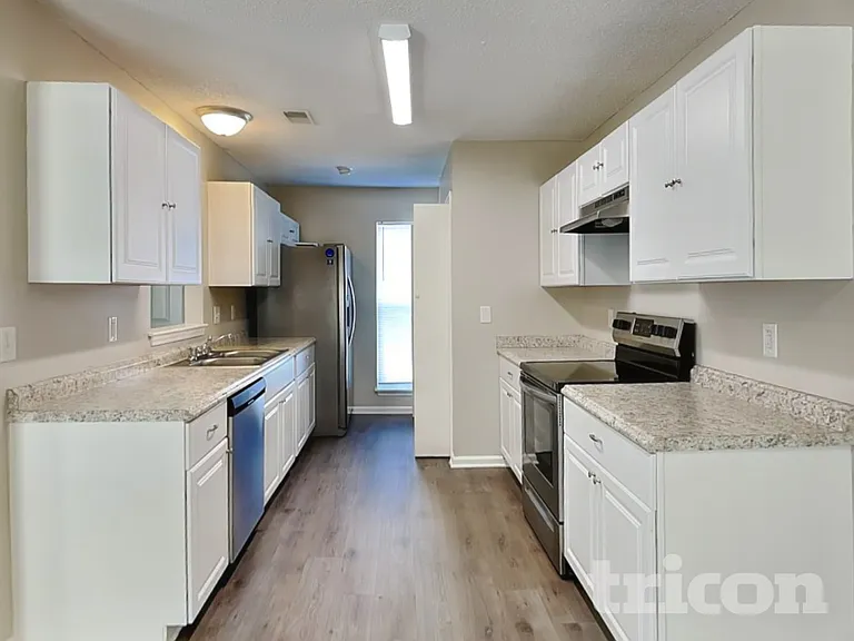 824 Cedar Break Ct — Photo 7
