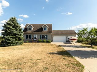 8063 Idared Rd, Saint Johns, MI 48879