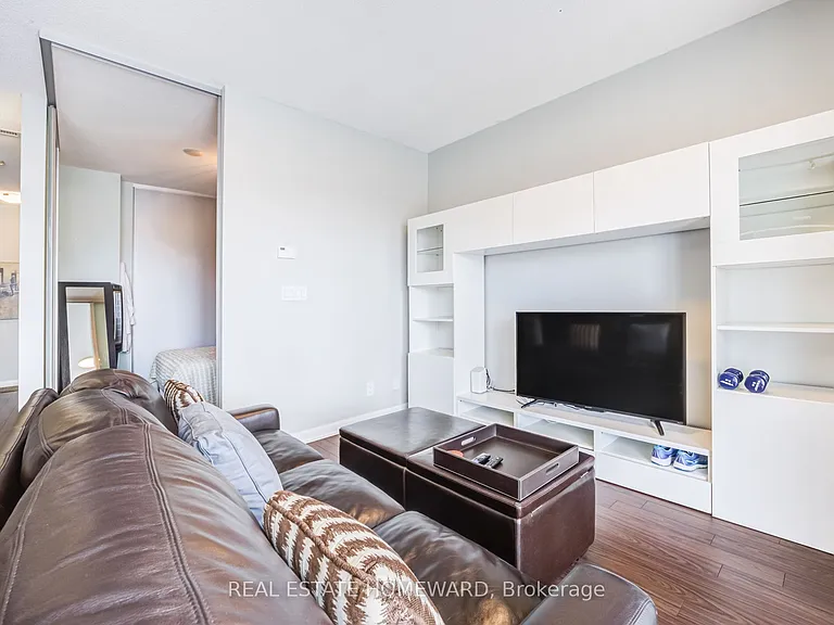 205 Frederick St #1001 — Photo 10