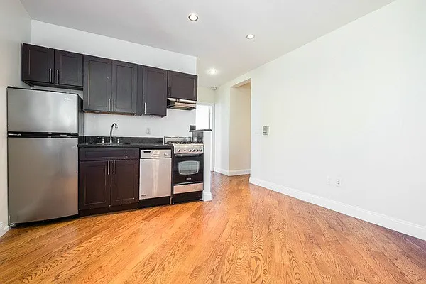 Rented by Corbett & Dullea Realty | media 21