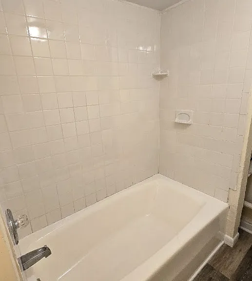 144 Montgomery St #1B — Photo 10