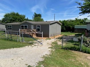 3207 Evergreen Dr, Granbury, TX 76048