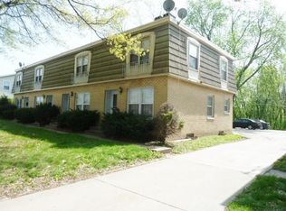 127 E 35th St, Davenport, IA 52806