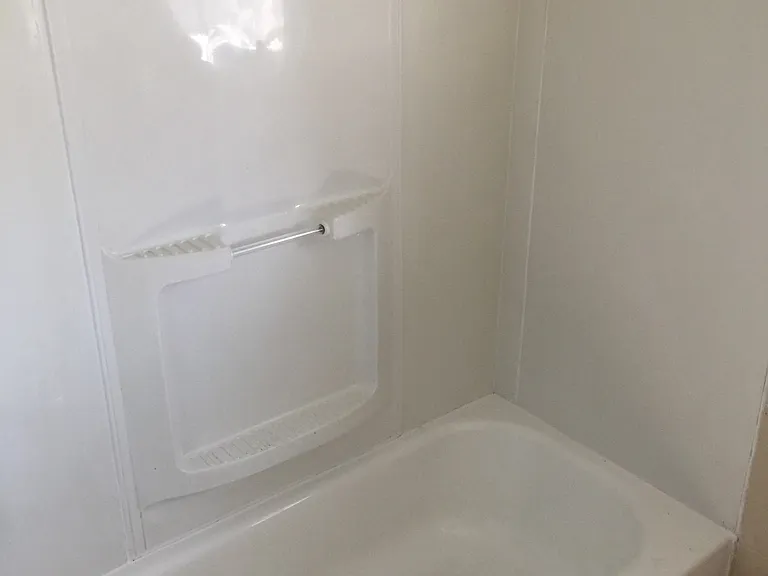 110 Perry St — Photo 5