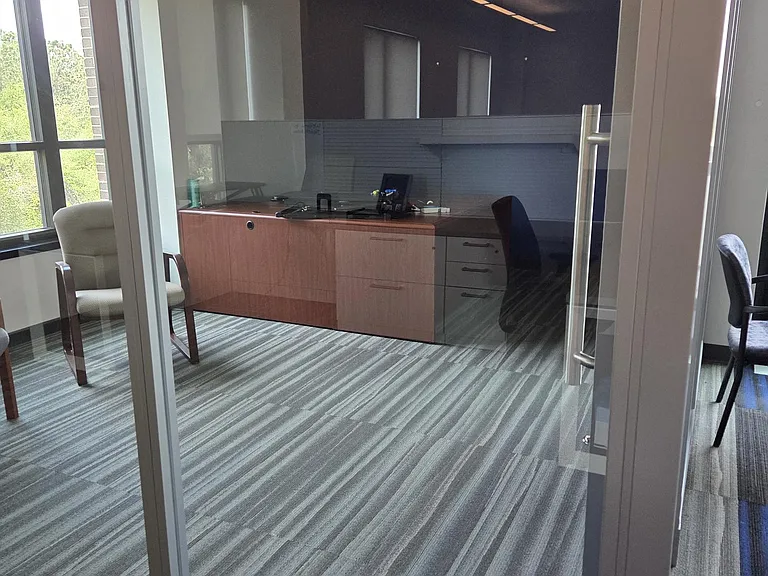 2970 SW 50th Ter #300-B — Photo 5