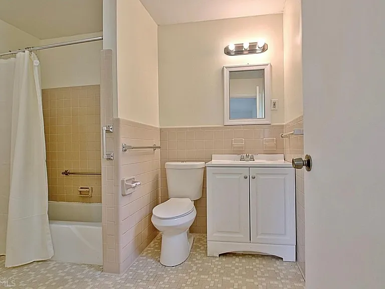 745 Anderson Dr — Photo 47