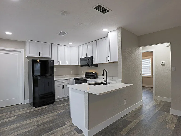 14181 Old Olga Rd — Photo 4