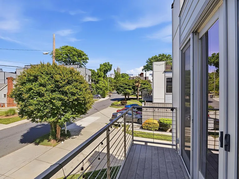 919 Westbrook Dr #A — Photo 5