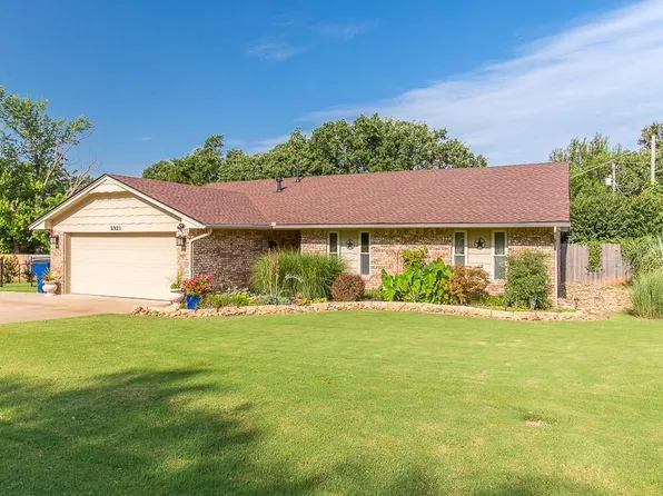 5921 SW Morgan Dr, Guthrie, OK 73044