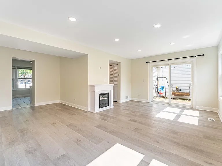 1430 Ash Ct #0 — Photo 4