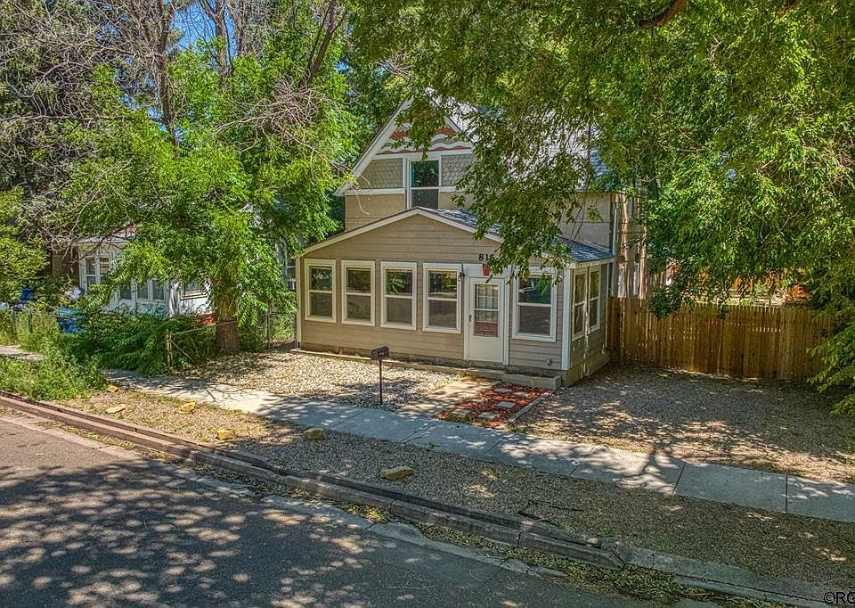 1st image of 816 W 2nd St
