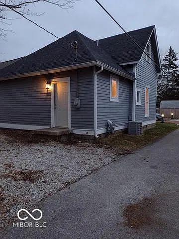 449 Yandes St — Photo 23