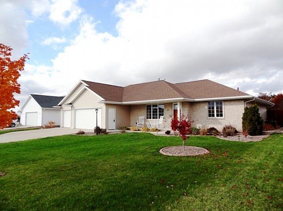 1st image of 326 Charity Ln