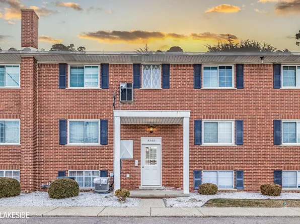 8260 Crestview Dr APT 5, Sterling Heights, MI 48312