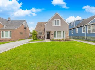 4417 Amelia Ave, Lyons, IL