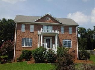 7352 Chapsworth Dr, Trinity, NC 27370