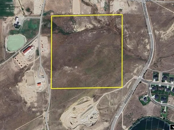 Robertson Rd, Casper, WY 82604