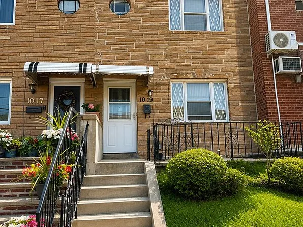 10-19 116th St, College Point, NY 11356