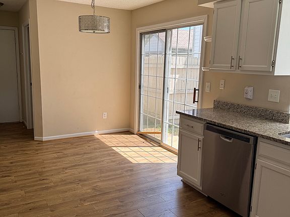 4th image of 124 Sarazen Ct