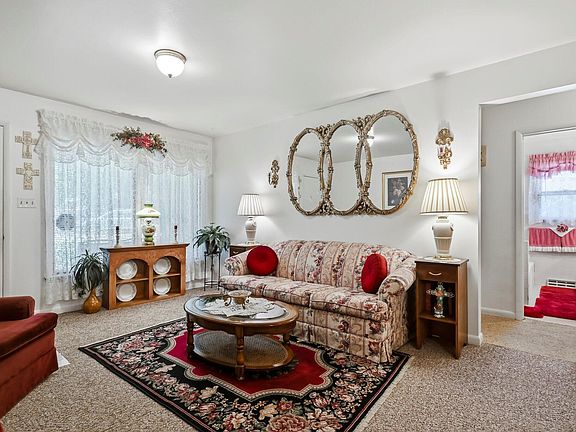 4th image of 925 S Barnes Avenue
