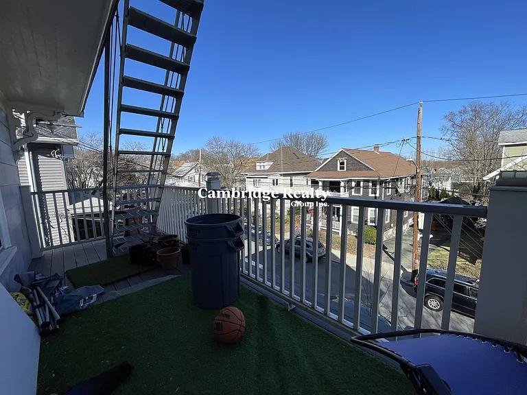 56 Hobson St #2T — Photo 27