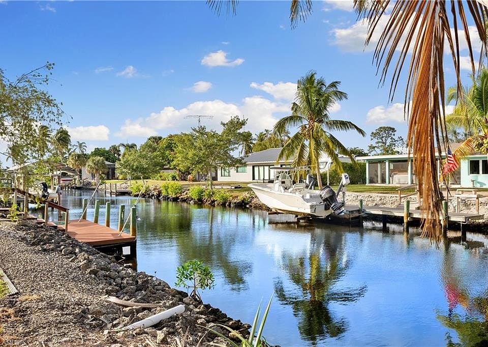 2521 Clipper Way, Naples, FL 34104 MLS 224016384 Zillow