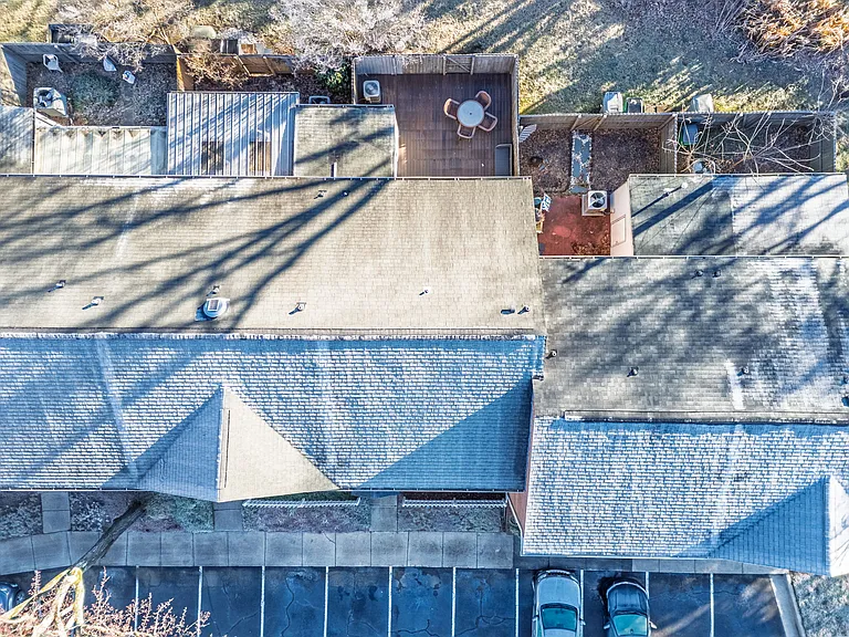 8418 Knights Bridge Rd — Photo 31
