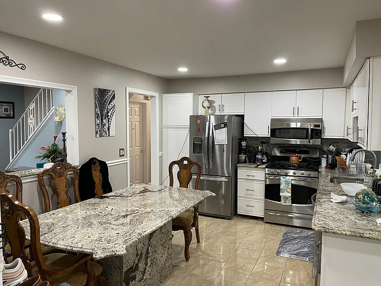 12836 Pomona Dr — Photo 9