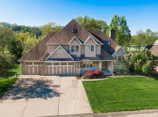 2028 Golf Way Rd, Aliquippa, PA 15001