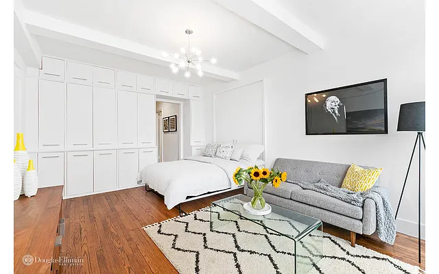 Sold by Douglas Elliman | media 4